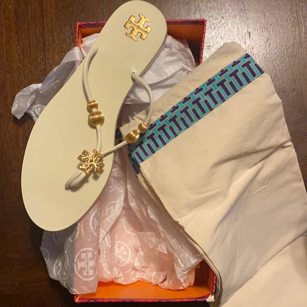 Tory Burch Leather Capri Thong Sandal.
